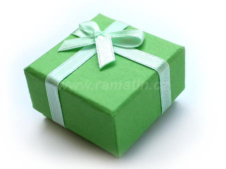 Šperková krabička 39x39x26 papírová zelená